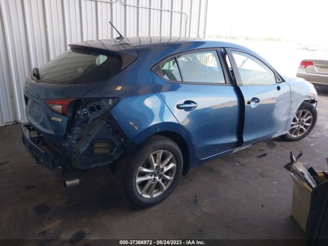 2017 MAZDA MAZDA3 5-DOOR 3MZBN1K70HM151971 Photo 3