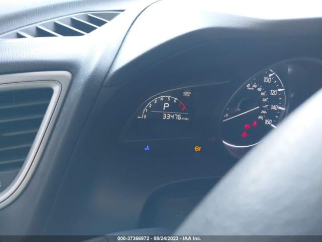 2017 MAZDA MAZDA3 5-DOOR 3MZBN1K70HM151971 Photo 6