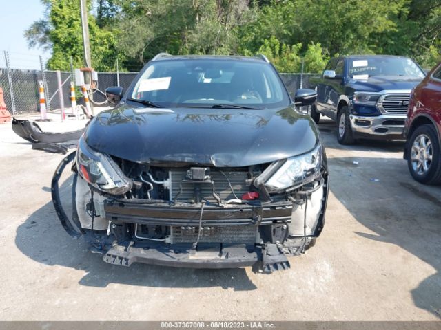 JN1BJ1CR6KW319492 Nissan Rogue Sport Sl