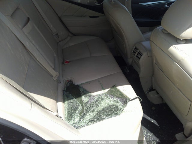 JN1BV7AP3FM352105 Infiniti Q50 Premium