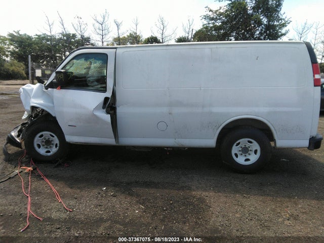 Chevrolet EXPRESS CARGO VAN 2018 1GCWGAF13J1339682 Image 14