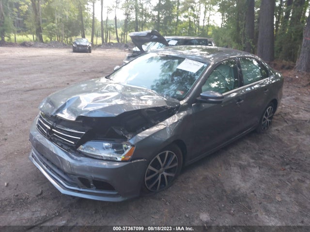 3VWB67AJ4HM299182 Volkswagen Jetta 1.4t Se