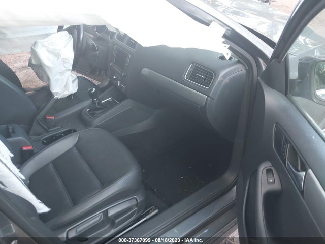 3VWB67AJ4HM299182 Volkswagen Jetta 1.4t Se