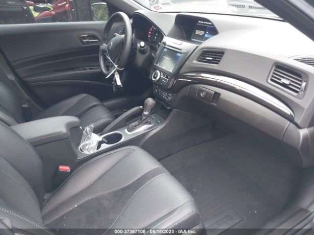19UDE2F80NA008016 Acura Ilx Package