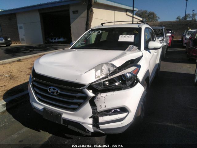 KM8J33AL1JU685802 Hyundai Tucson Sport