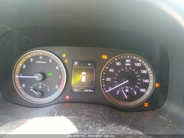 KM8J33AL1JU685802 Hyundai Tucson Sport