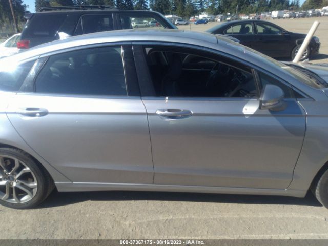 3FA6P0RU5LR141393 Ford Fusion Hybrid Titanium