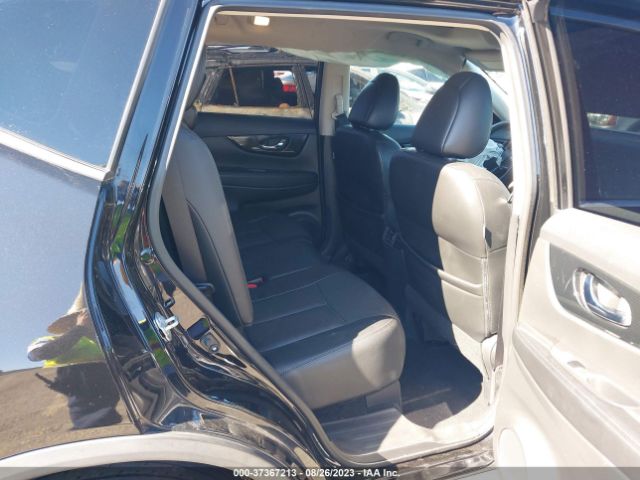 5N1AT2MV5HC757074 Nissan Rogue Sl