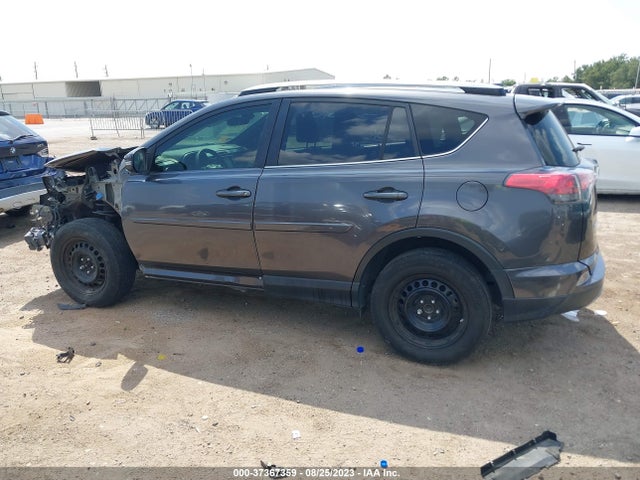 Toyota RAV4 SE 2017 JTMNFREV9HJ149137 Image 14