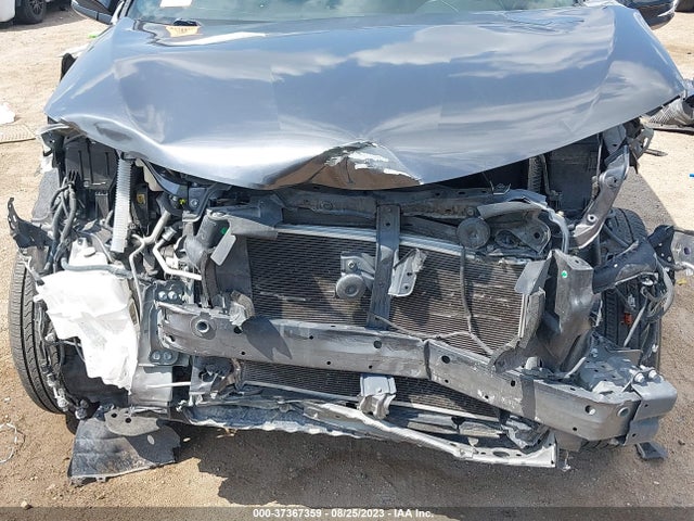Toyota RAV4 SE 2017 JTMNFREV9HJ149137 Image 6