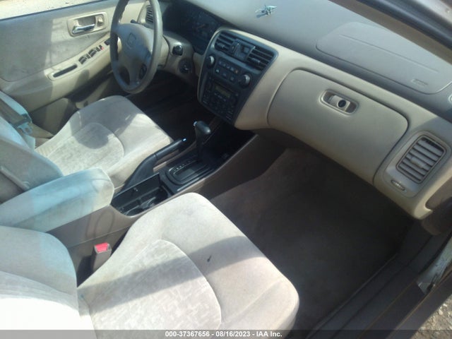 2000 HONDA ACCORD SDN EX VIN: JHMCG5657YC042697