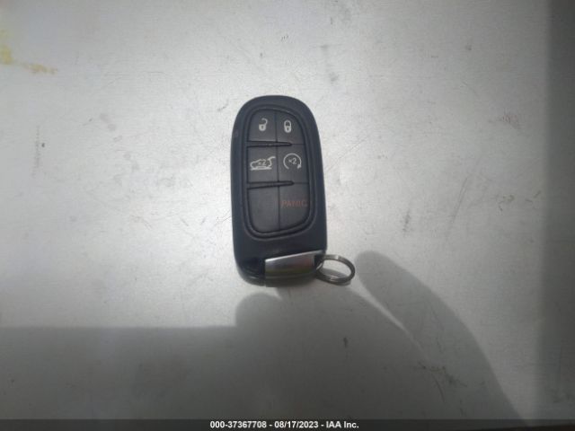 1C4PJLCS8FW628503 Jeep Cherokee Latitude