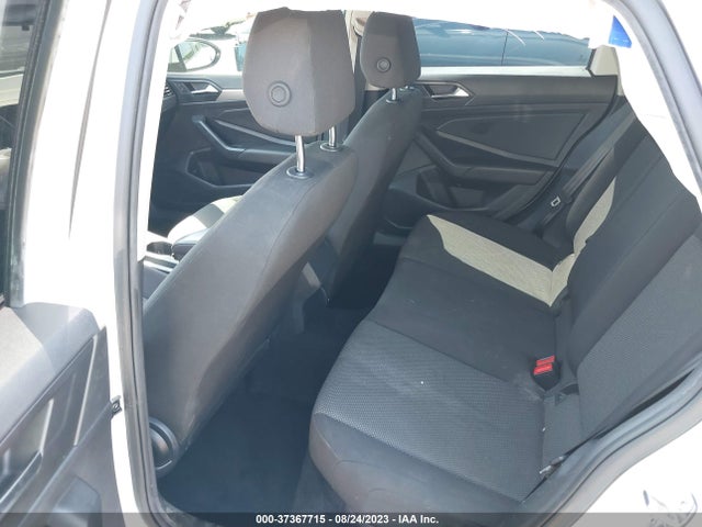3VWC57BUXMM002166 Volkswagen Jetta S/se/r-line