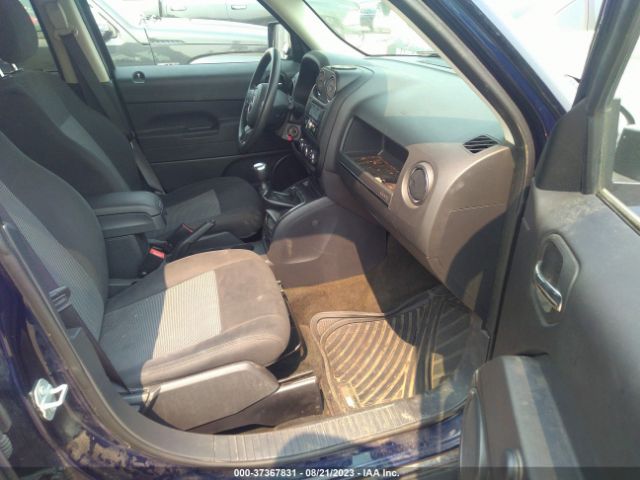 1C4NJPBA2GD787070 Jeep Patriot Sport