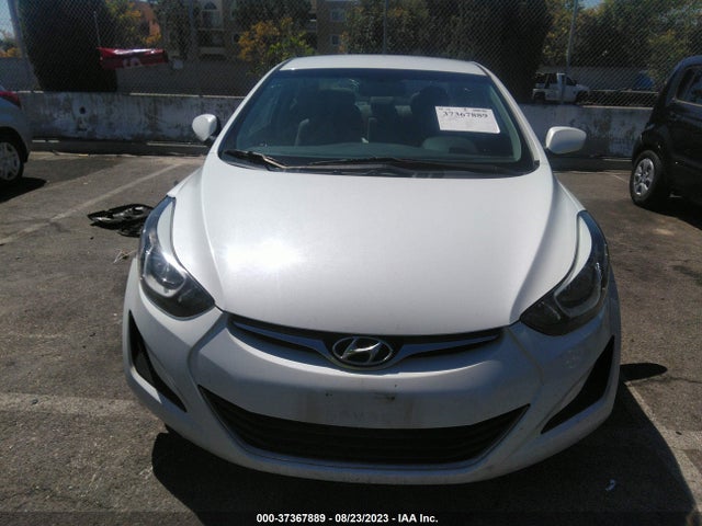 Hyundai ELANTRA SE 2016 5NPDH4AE5GH750406 Image 4