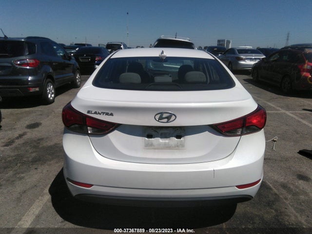 Hyundai ELANTRA SE 2016 5NPDH4AE5GH750406 Image 8