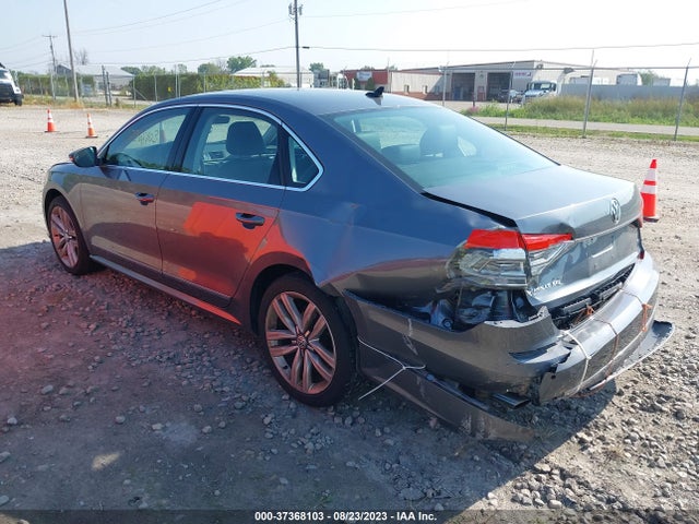 1VWCT7A31GC011438 Volkswagen Passat 1.8t Sel Premium