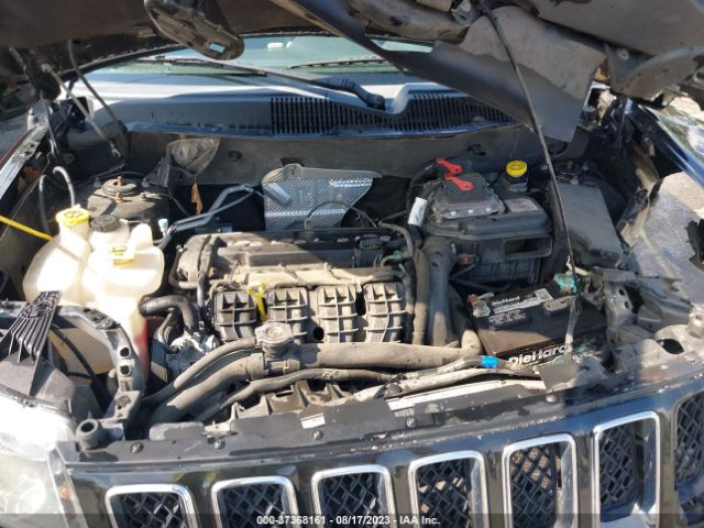 1C4NJDEB3GD714437 Jeep Compass Latitude
