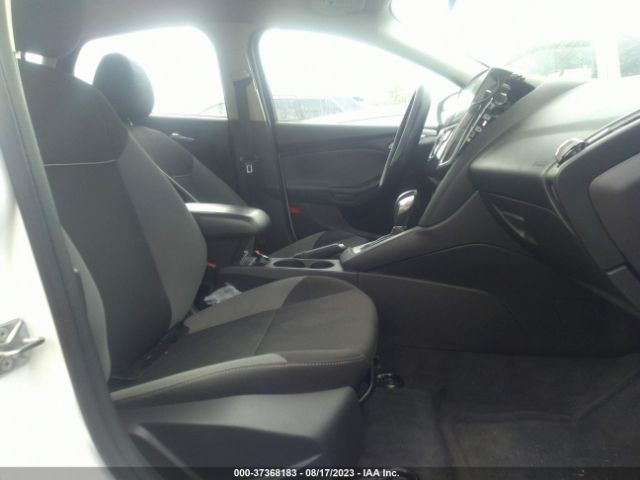 1FADP3K23EL366415 Ford FOCUS SE