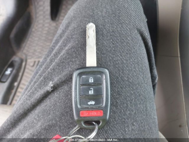 1HGCR2F37GA060945 Honda Accord Sedan Lx