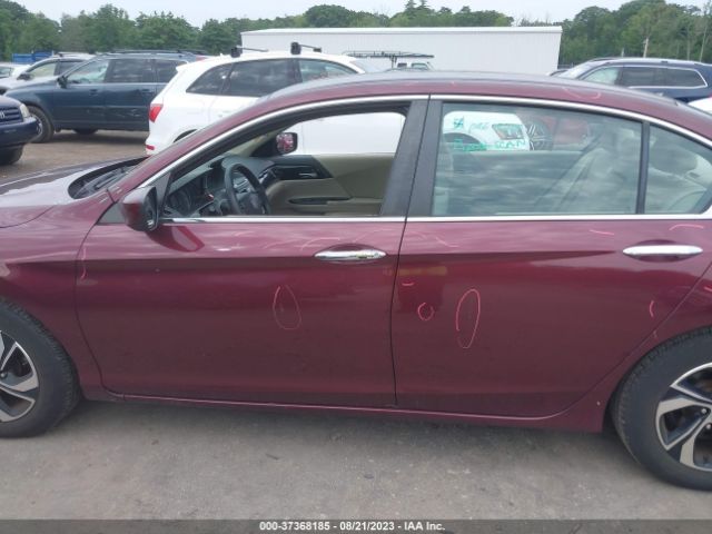 1HGCR2F37GA060945 Honda Accord Sedan Lx