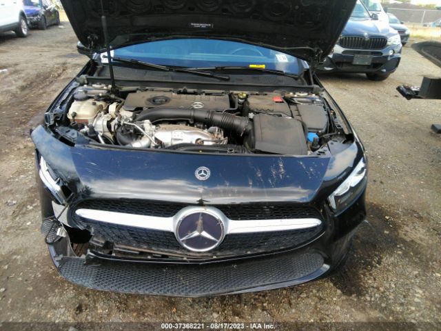 WDD3G4FB9KW001968 Mercedes-Benz A-class A 220