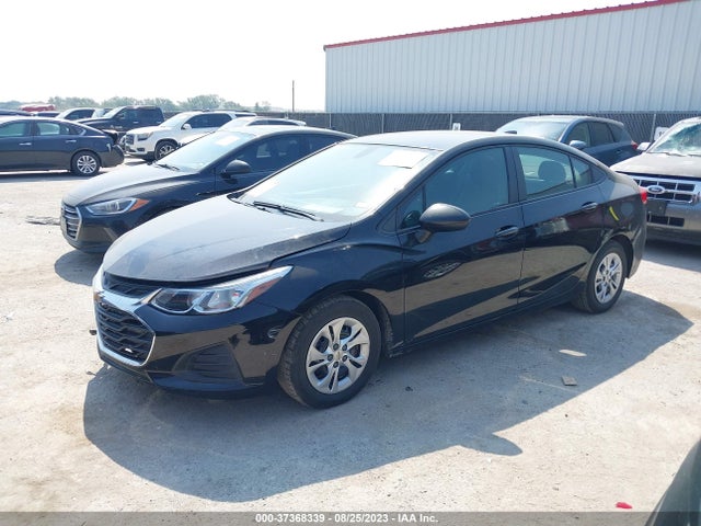 Chevrolet Cruze 2019 1G1BJ5SM1K7102817 Image 2