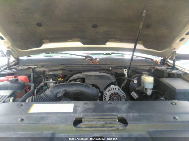 37368359 :رقم المزاد ، 3GNFK163X7G105945 vin ، 2007 Chevrolet Suburban Lt مزاد بيع