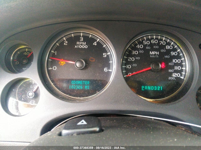 37368359 :رقم المزاد ، 3GNFK163X7G105945 vin ، 2007 Chevrolet Suburban Lt مزاد بيع