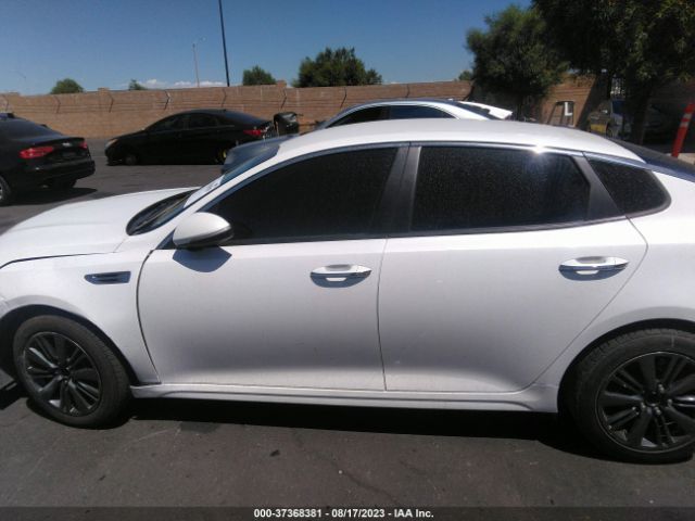 KNAGT4L34H5163653 KIA Optima Lx