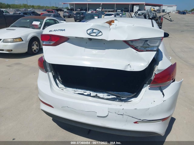 Hyundai Elantra Value Edition 2017 5NPD84LF7HH186698 Image 16