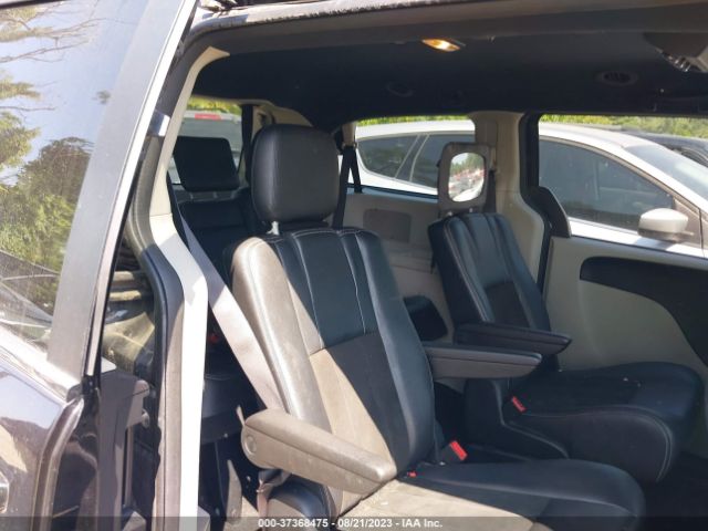 2C4RDGCG4KR529828 Dodge Grand Caravan Sxt