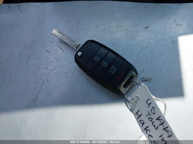 5XXGM4A77FG446398 KIA Optima Lx