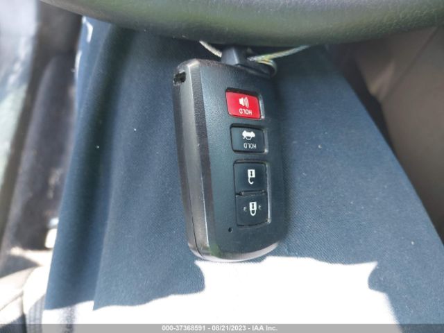 5YFBURHE5FP353561 Toyota Corolla S Plus