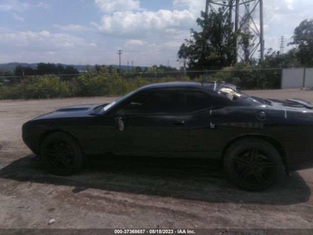 2C3CDZKG8KH504413 Dodge Challenger Gt