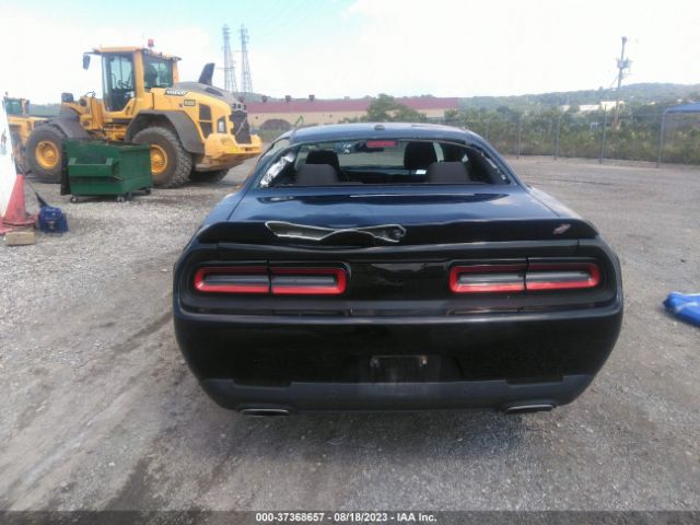 2C3CDZKG8KH504413 Dodge Challenger Gt