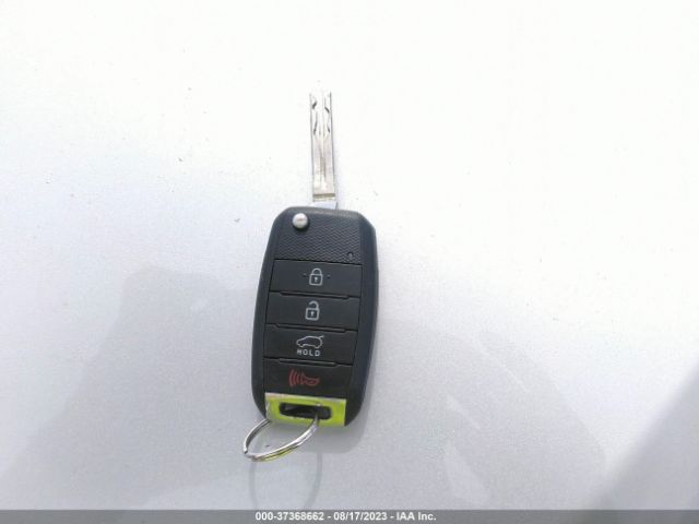 5XYKTDA61FG630185 KIA SORENTO LX