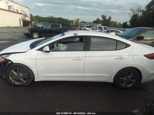 Hyundai ELANTRA SEL 2018 5NPD84LF1JH242074 Image 15