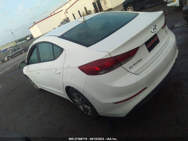Hyundai ELANTRA SEL 2018 5NPD84LF1JH242074 Image 3