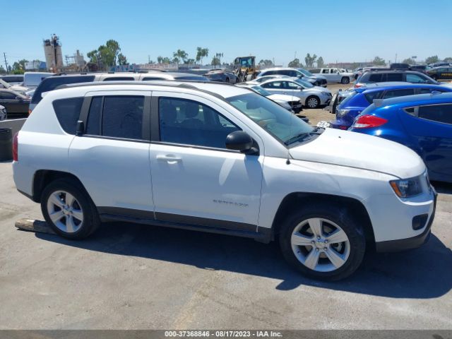 1C4NJCBA6GD688812 Jeep Compass Sport