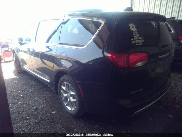 2C4RC1BGXHR542366 Chrysler Pacifica Touring-l