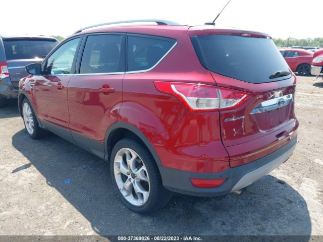 1FMCU9J98EUB23639 Ford Escape Titanium