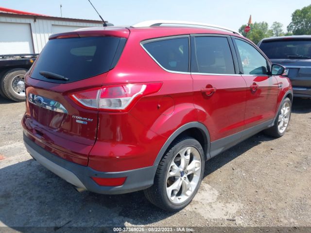 1FMCU9J98EUB23639 Ford Escape Titanium