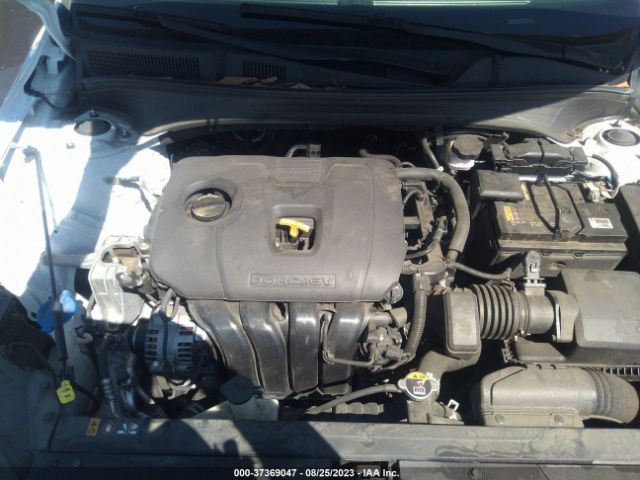 3KPF24AD4ME339113 KIA Forte Lxs
