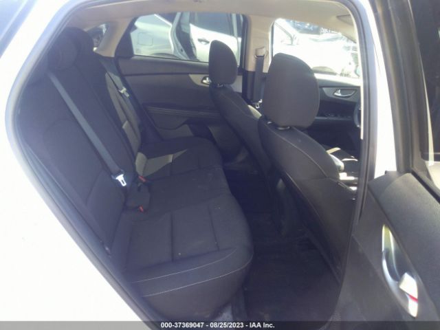 3KPF24AD4ME339113 KIA Forte Lxs
