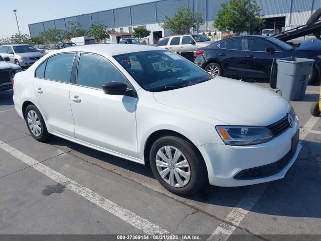 3VW2K7AJ3EM210368 auction archive image