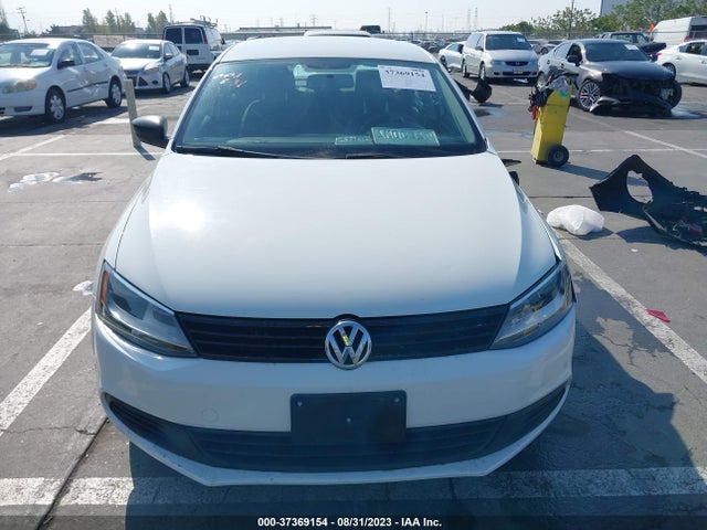 3VW2K7AJ3EM210368 Volkswagen Jetta Sedan S