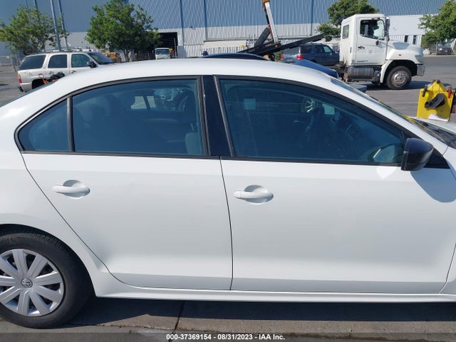 3VW2K7AJ3EM210368 Volkswagen Jetta Sedan S