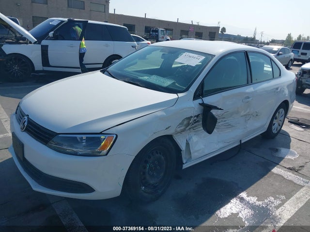 3VW2K7AJ3EM210368 Volkswagen Jetta Sedan S