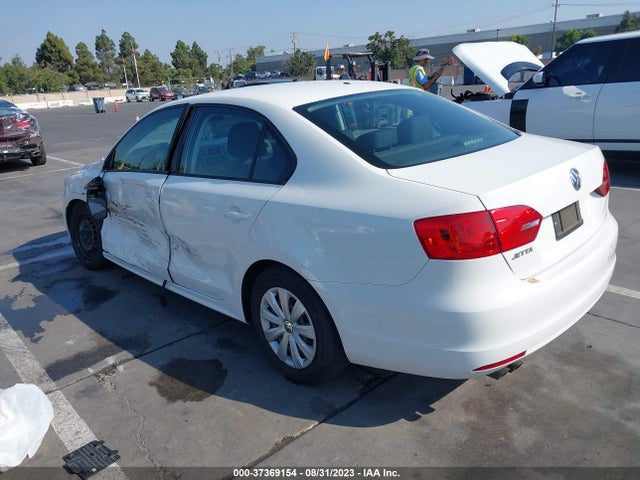 3VW2K7AJ3EM210368 Volkswagen Jetta Sedan S